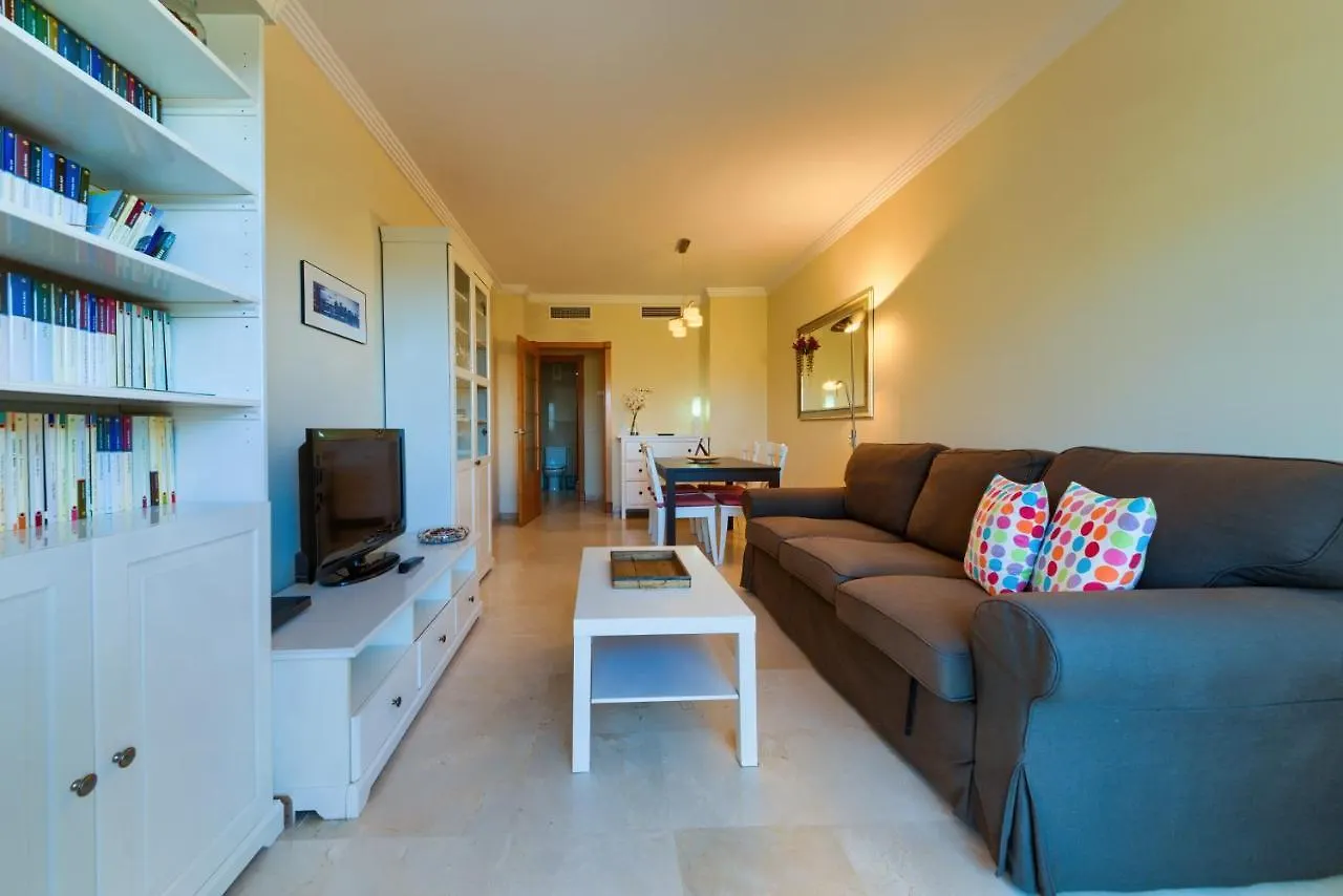 Apartamento Holidays2Benalmadena Arenal Golf 6 Guests With Terrace Pool & Garage 0*,  España