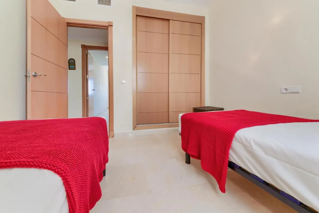 Holidays2Benalmadena Arenal Golf 6 Guests With Terrace Pool & Garage Apartment 0*, Benalmadena Spain
